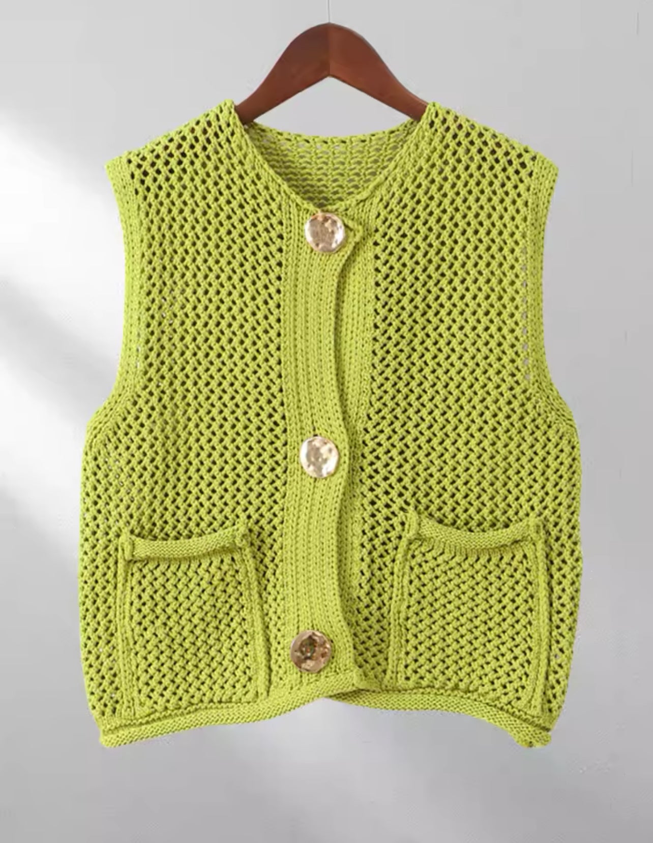 Knit sweater vest