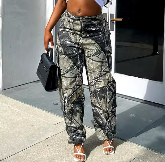 Camouflage print pants