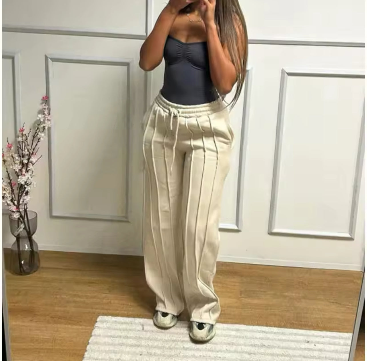 Loose fit wide leg jogger pants